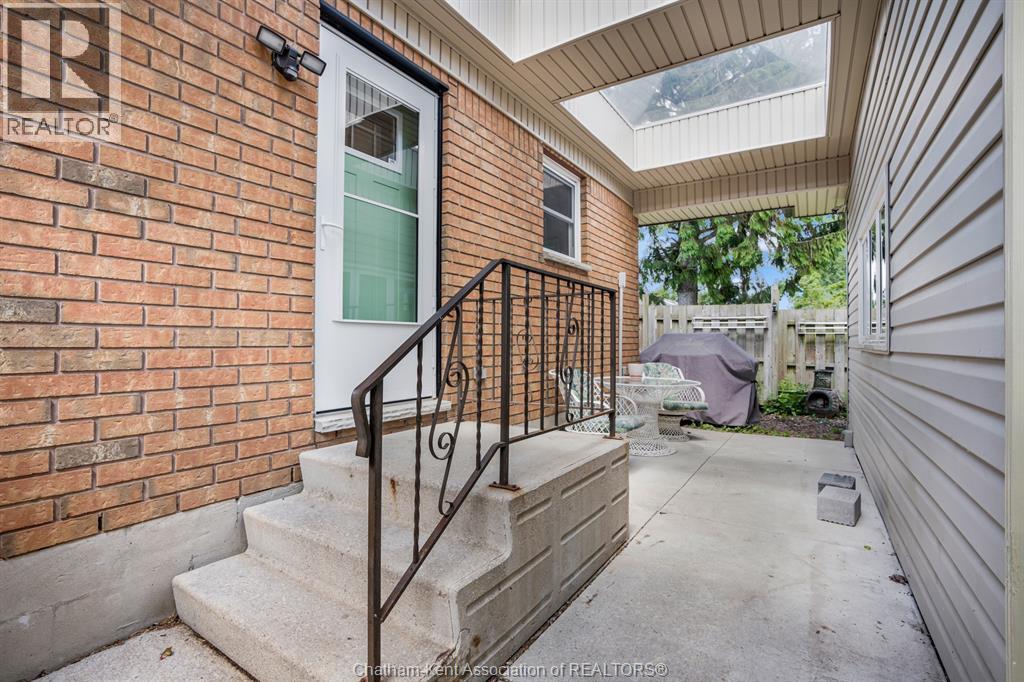 222 Catherine Street, Blenheim, Ontario  N0P 1A0 - Photo 2 - 26014681