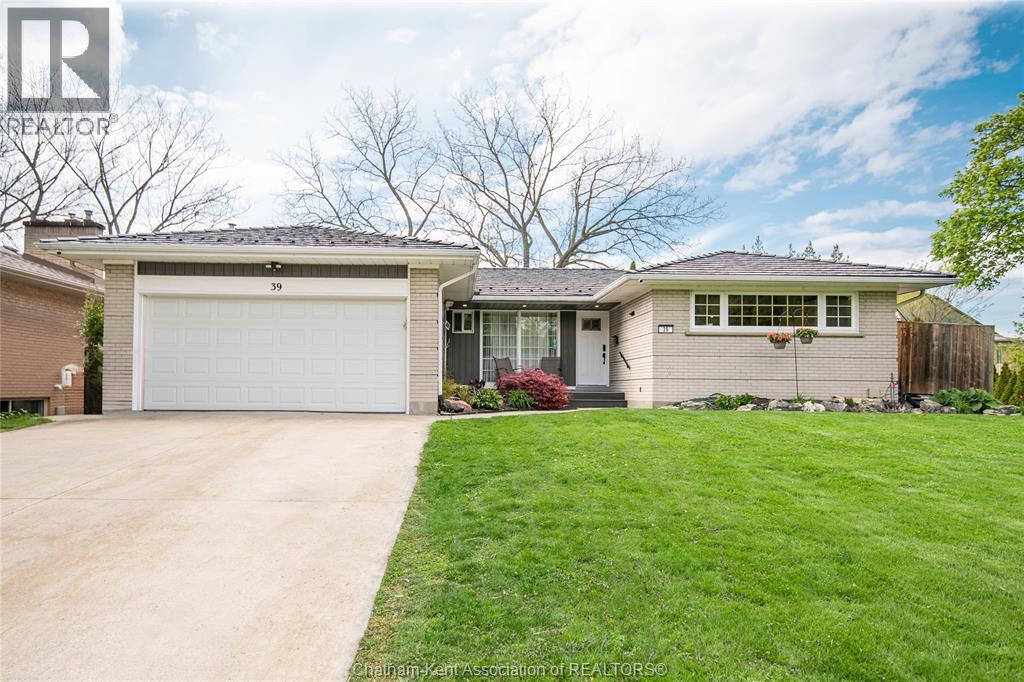 39 Chippewa Drive, Chatham, Ontario  N7M 5S1 - Photo 1 - 26018590